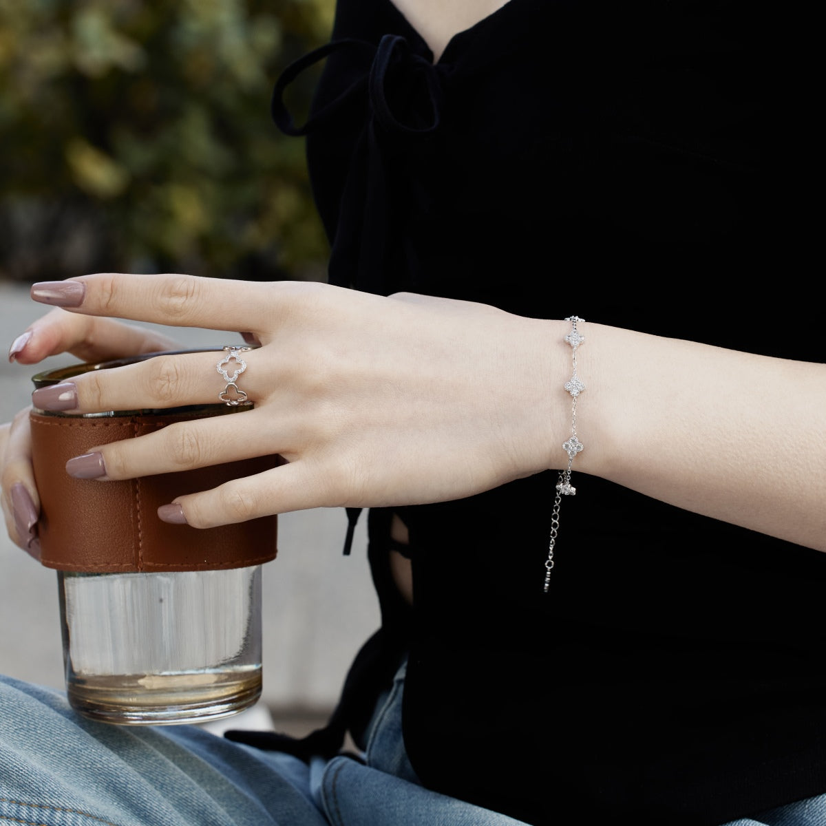 [Solara Jewelry]Four-Leaf Clover Hollow Butterfly Bracelet