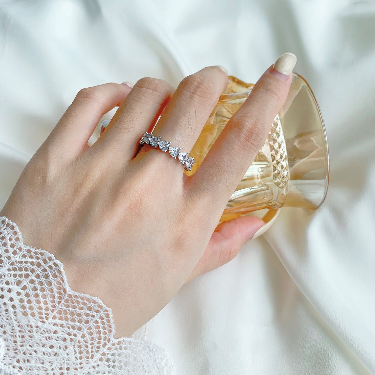 [Solara Jewelrys ]0.25 Carat Radiant Romance Heart Cut Lover Ring