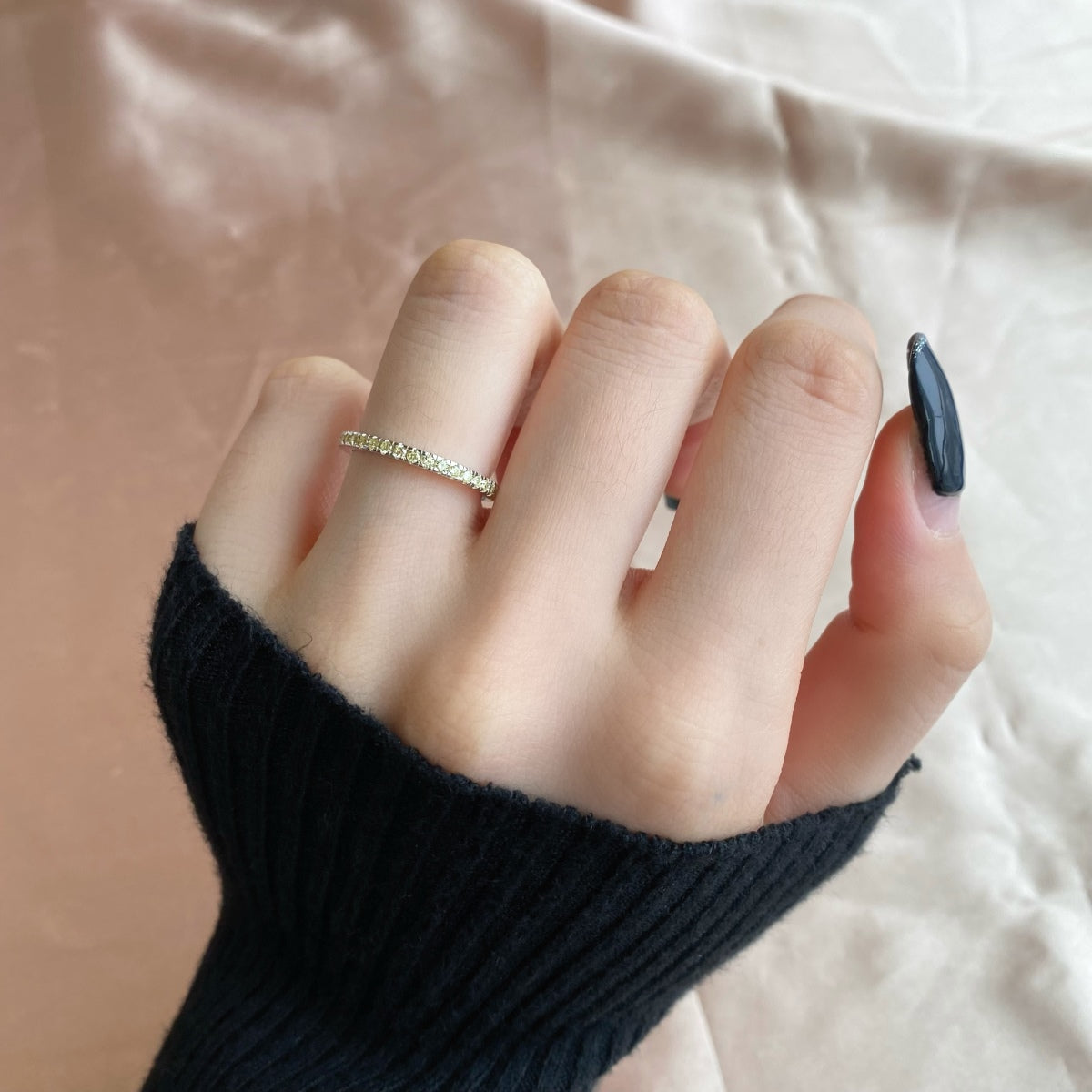 [Solara Jewelry]Delicate Sparkling Round Cut Daily Ring