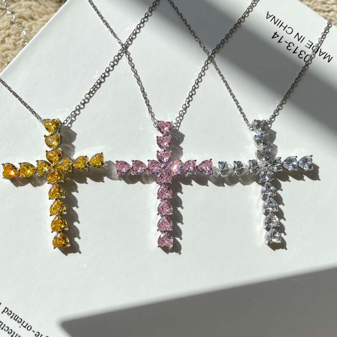 [Solara Jewelry]Radiant Cross Shape Necklace