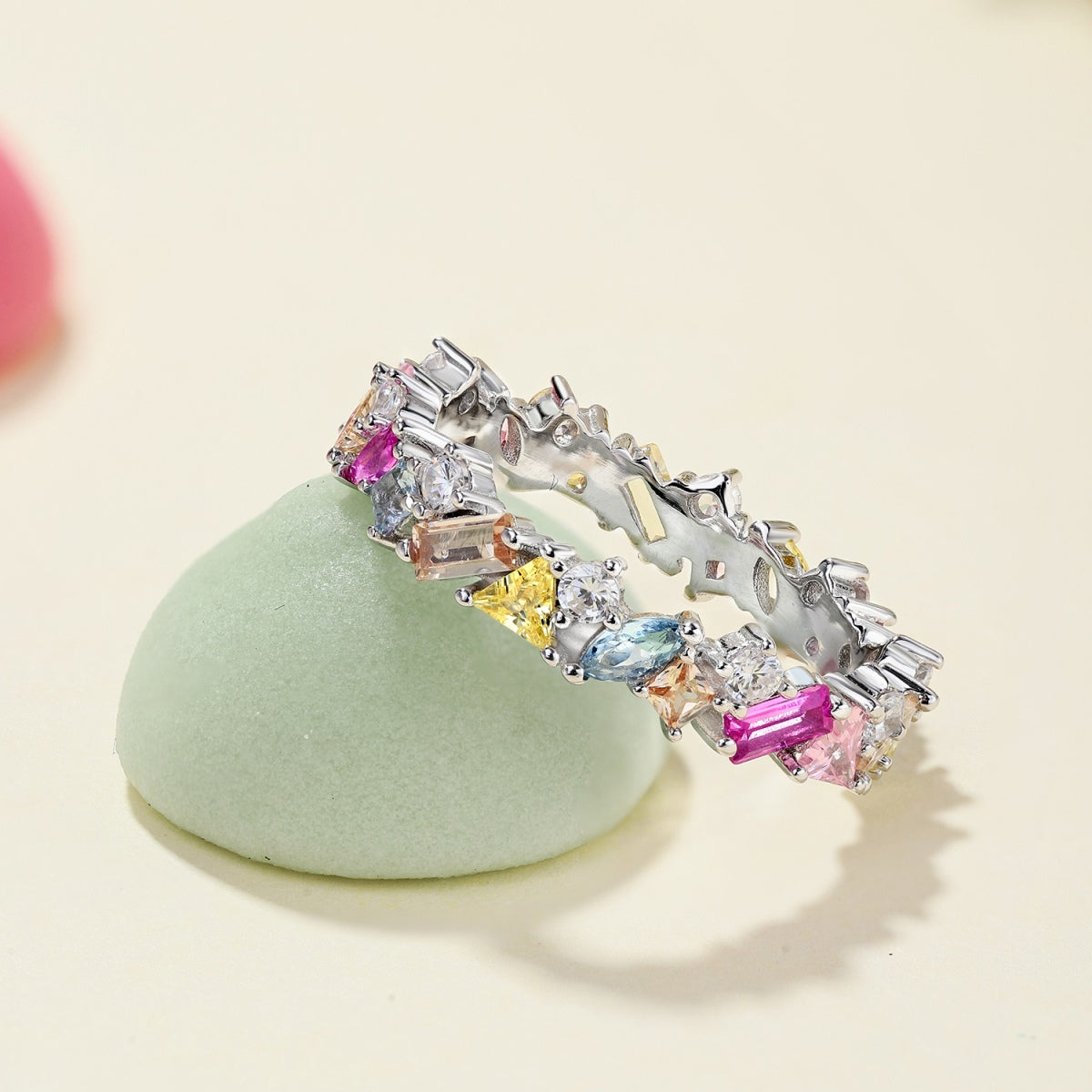 [Solara Jewelry]Dazzling Polychromatic Multi cut Daily Ring