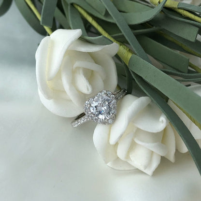 [Solara Jewelry]Eternity Splashy Romantic Heart Shape Lover Ring