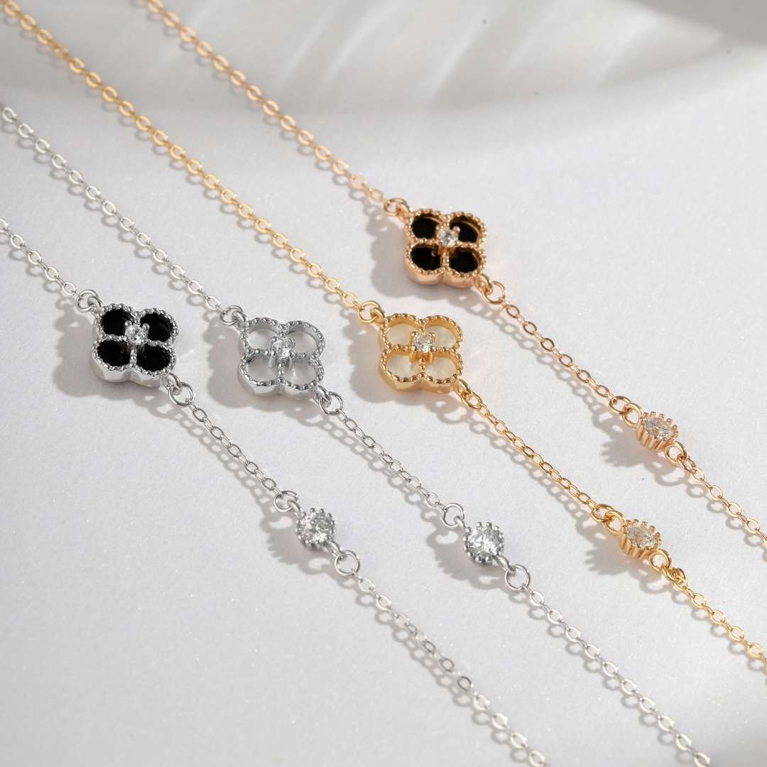 [Solara Jewelry]Delicate Four Leaf Clover Bracelet