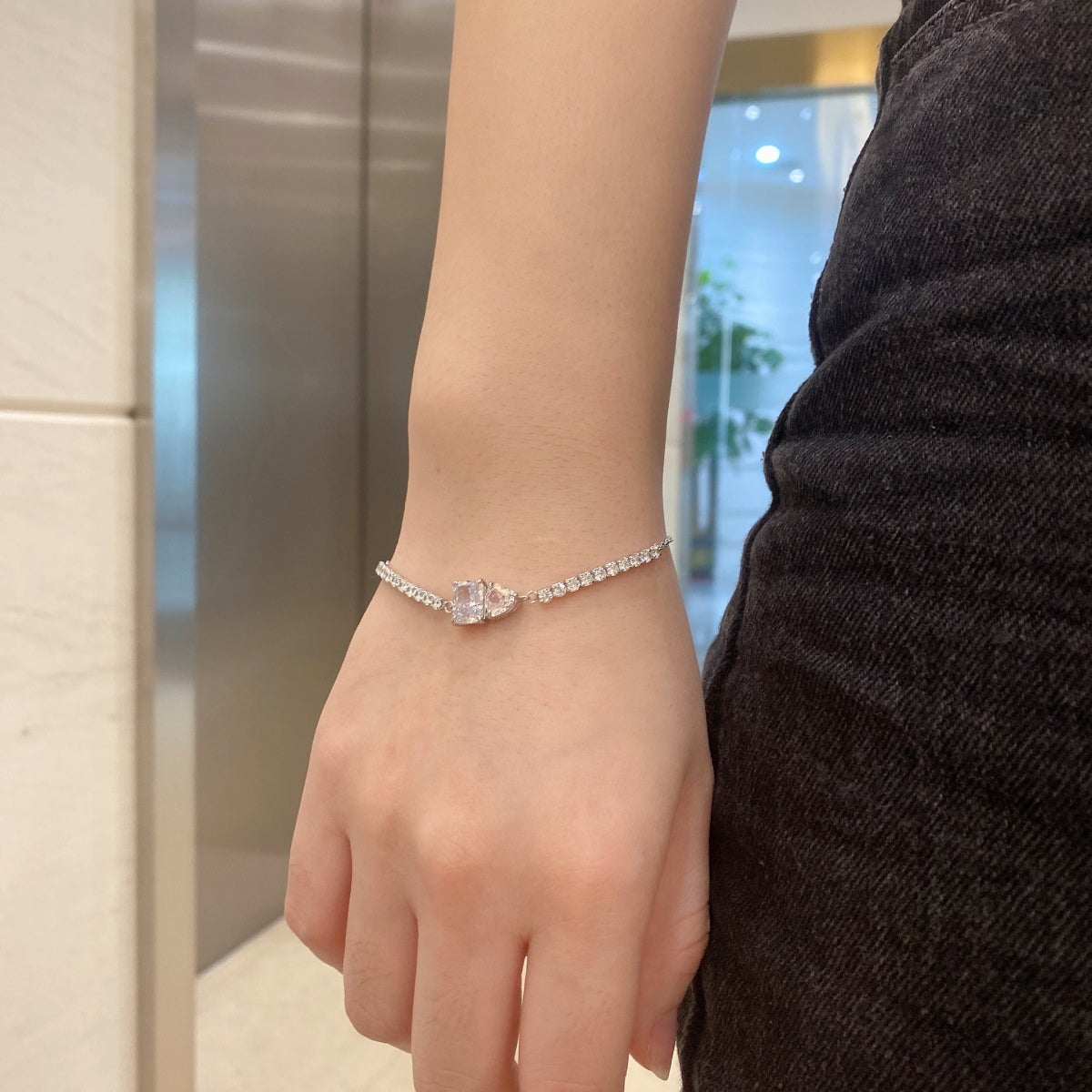 [Solara Jewelry]Dazzling Unique Multi Shape Lover Bracelet