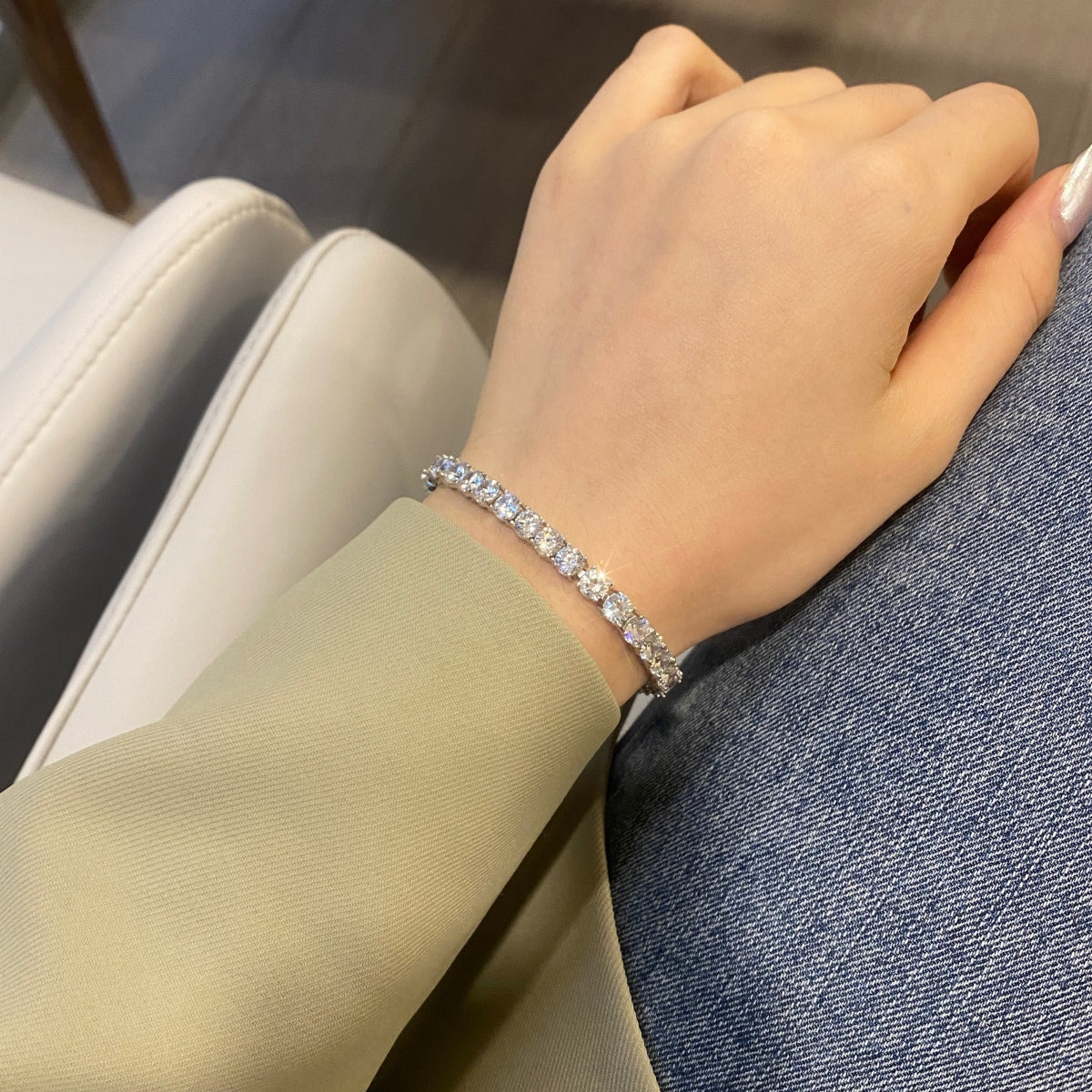 [Solara Jewelry]Ornate Sparkling Round Cut Wedding Bracelet