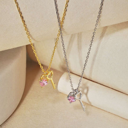 [Solara Jewelry]Unique Heart Shape Key Pendent Necklace