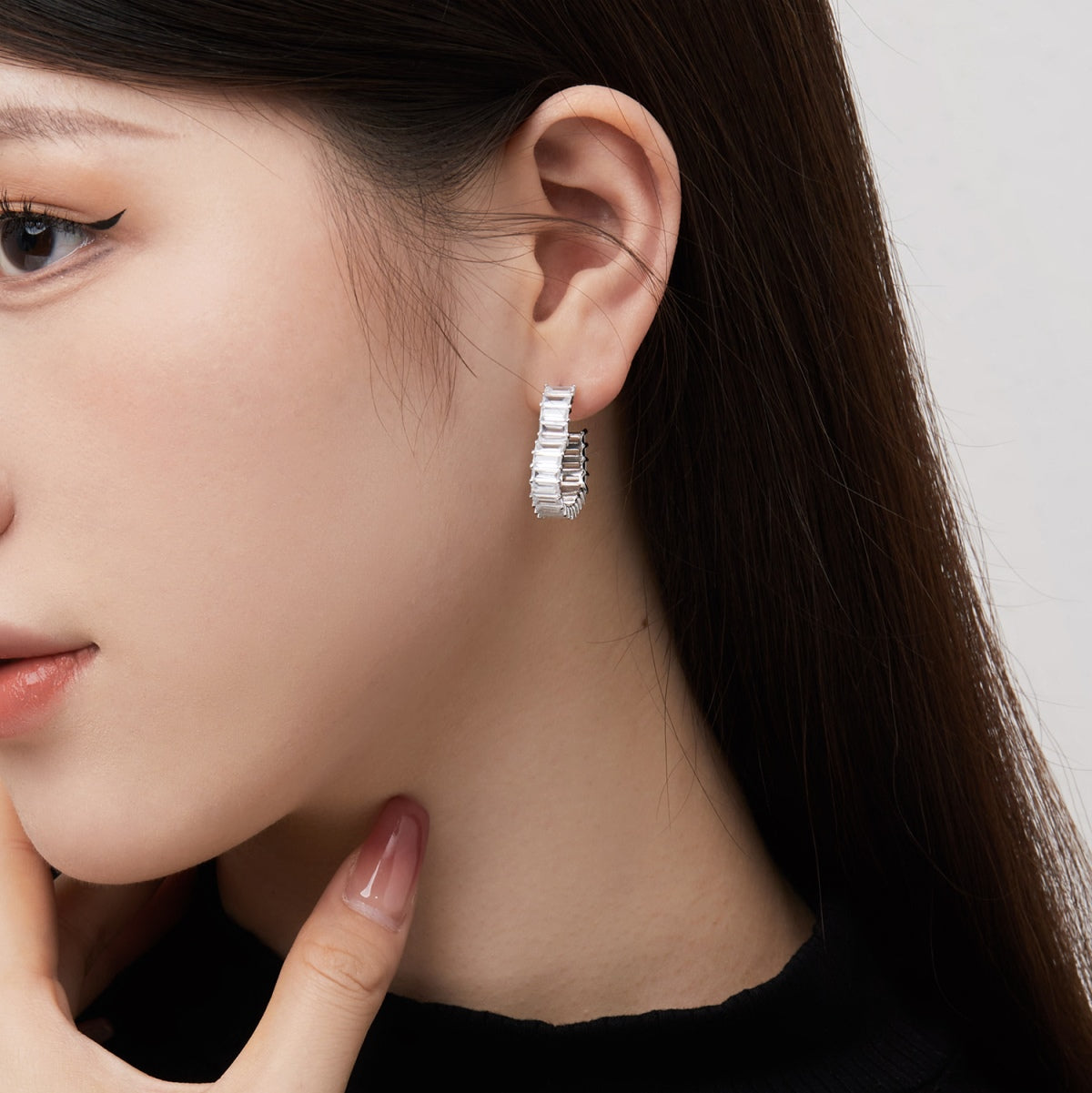 [Solara Jewelry]Radiant Heart Cutout Earrings