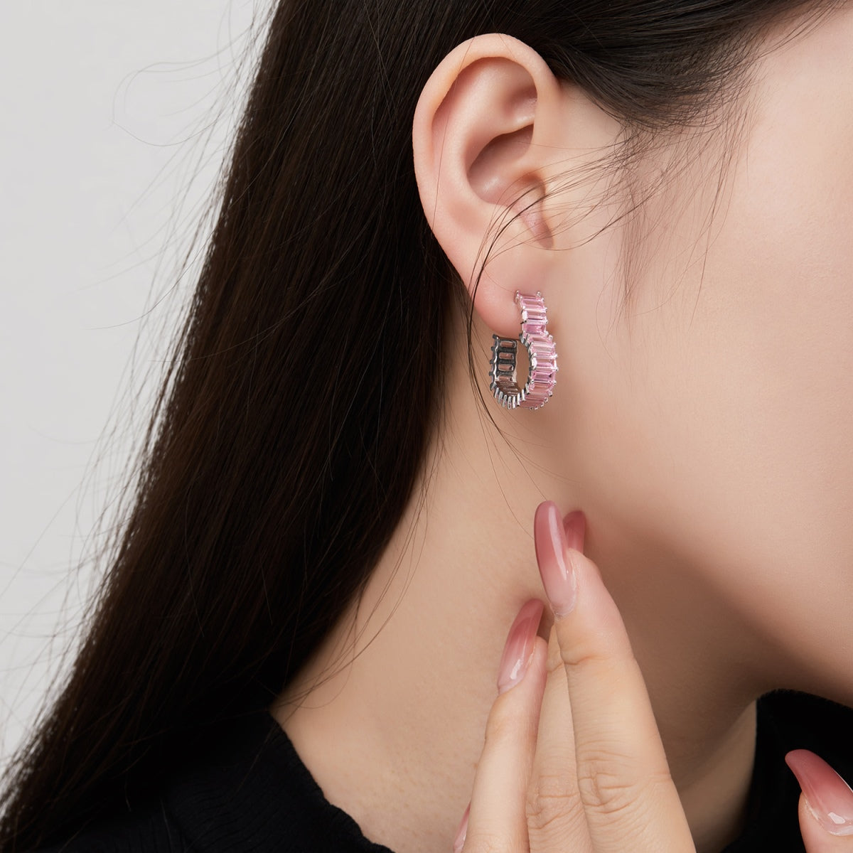 [Solara Jewelry]Radiant Heart Cutout Earrings