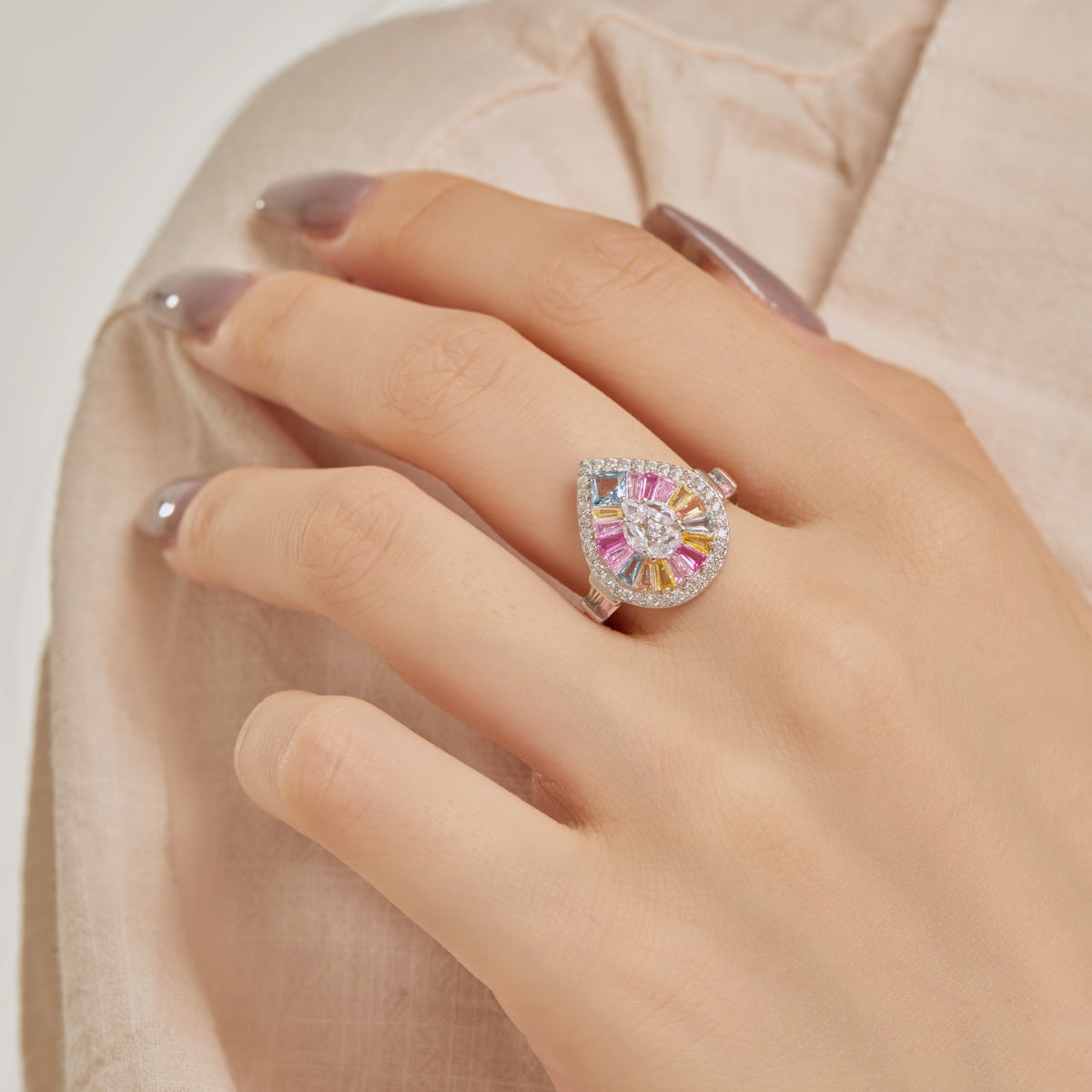 [Solara Jewelry]Elegant Colorful Water Drop Shape Banquet Ring