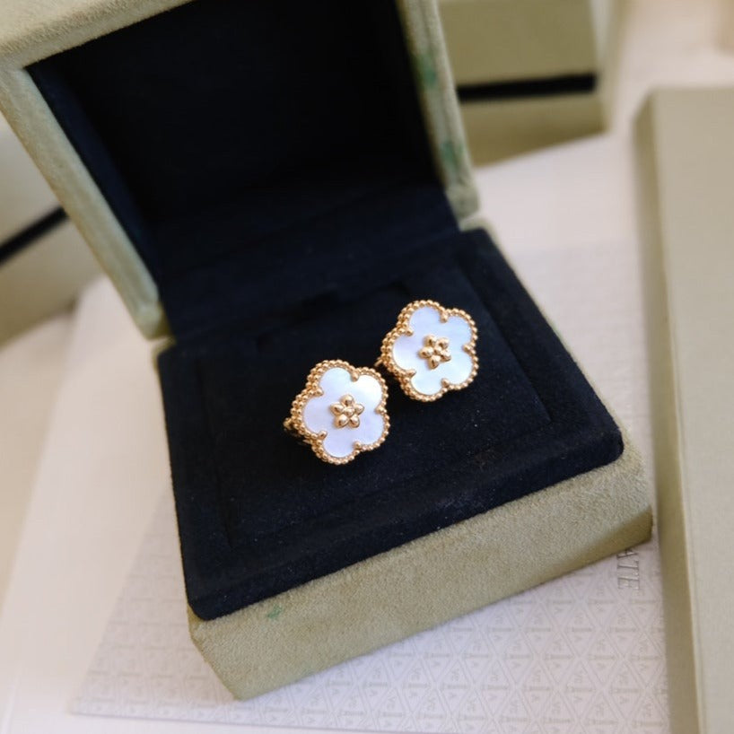 [Solara Jewelry]LUCKY WHITE MOP EARRINGS