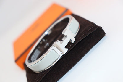 [Solara Jewelry]H LIGHT BLUE BRACELET