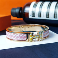 [Solara Jewelry]H HORSE BRACELET 12MM