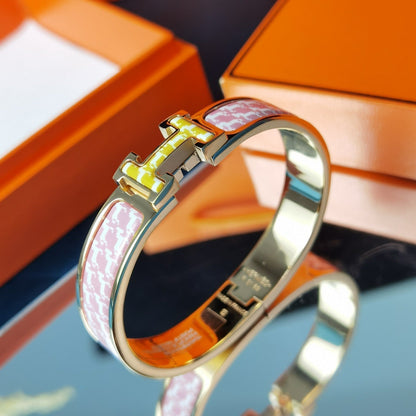 [Solara Jewelry]H HORSE BRACELET 12MM