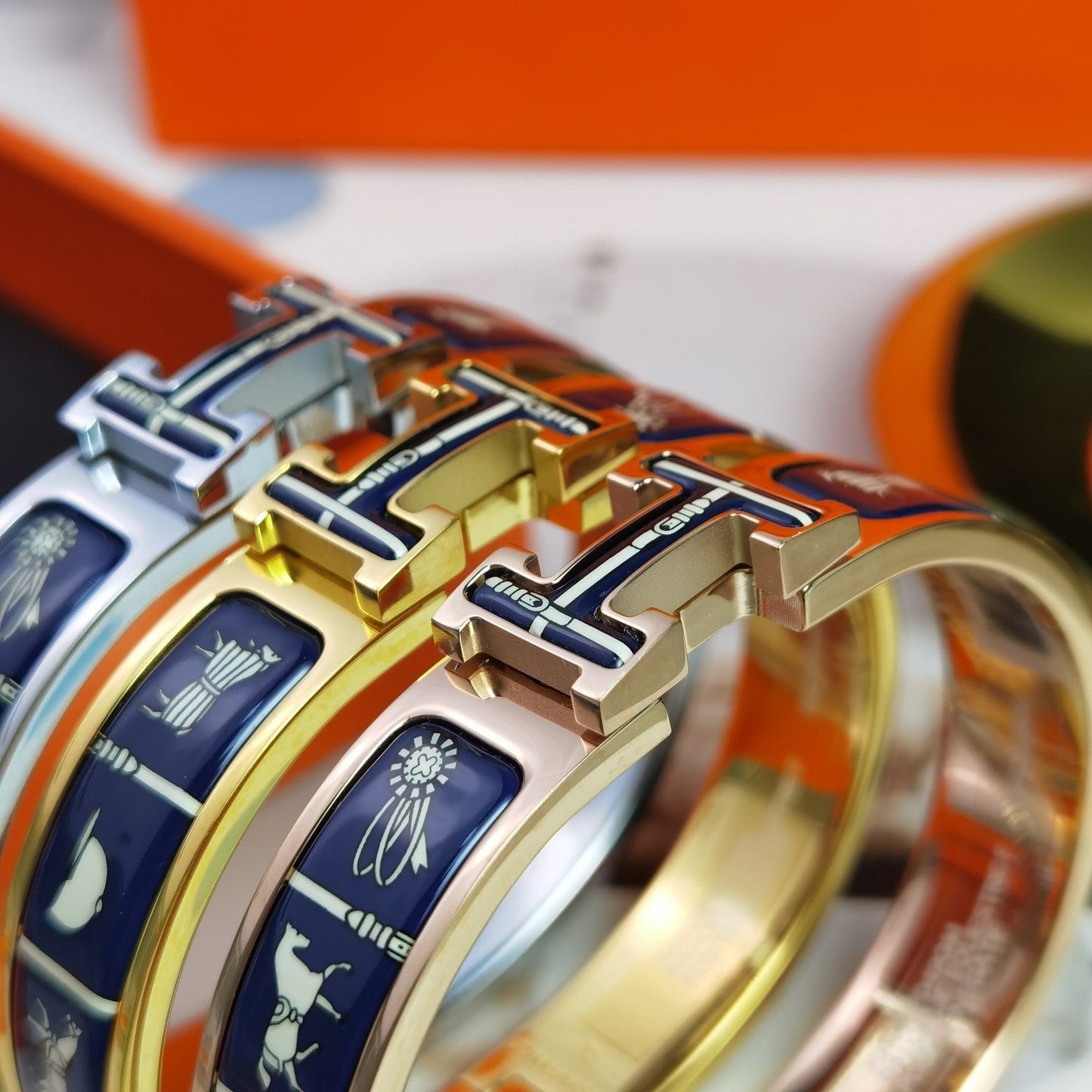 [Solara Jewelry]H COUVERTURES DARK BLUE BRACELET