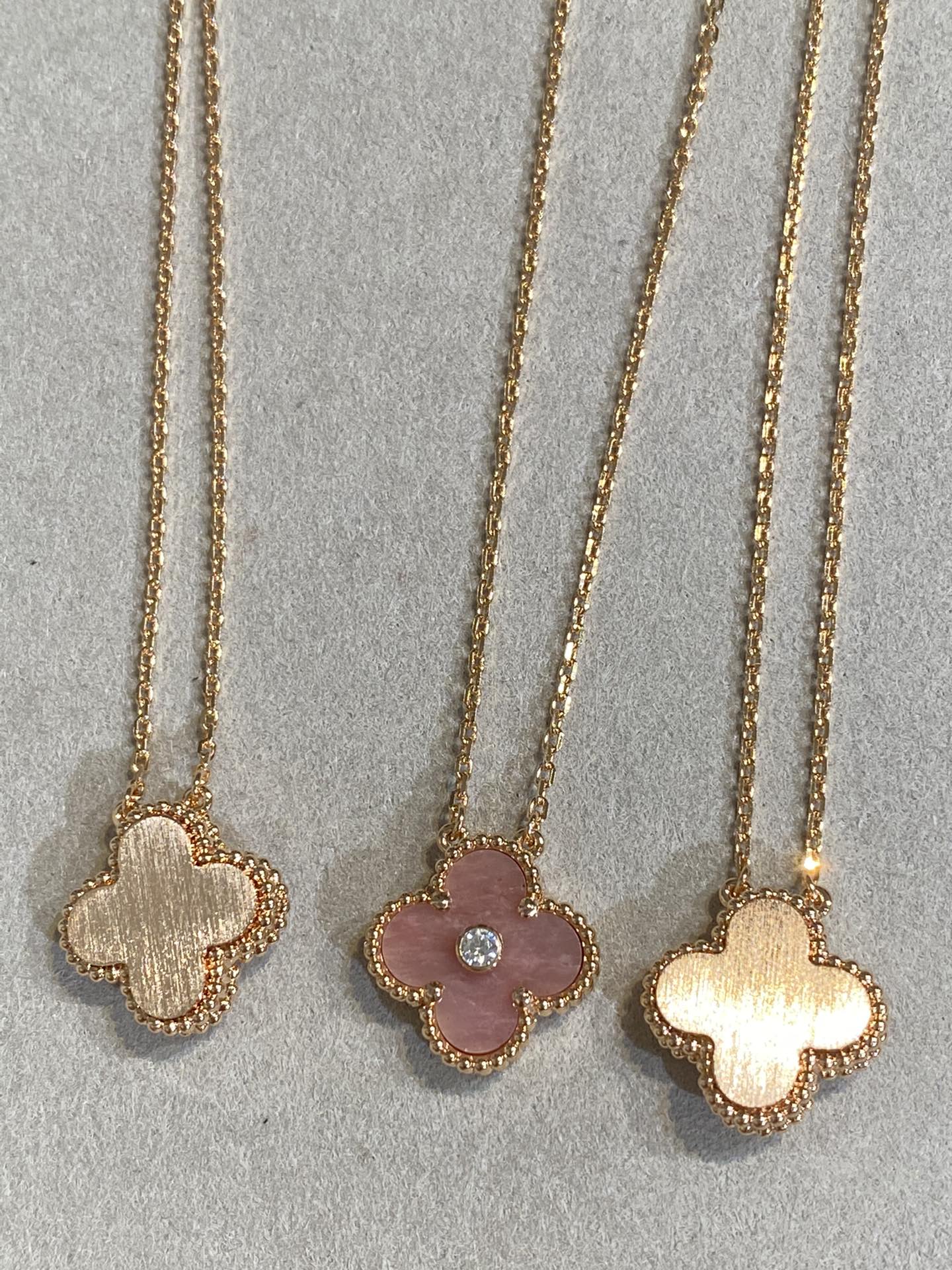 [Solara Jewelry]CLOVER 15MM DIAMOND RHODONITE NECKLACE