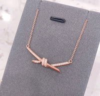 [Solara Jewelry]KNOT NECKLACE DIAMONDS