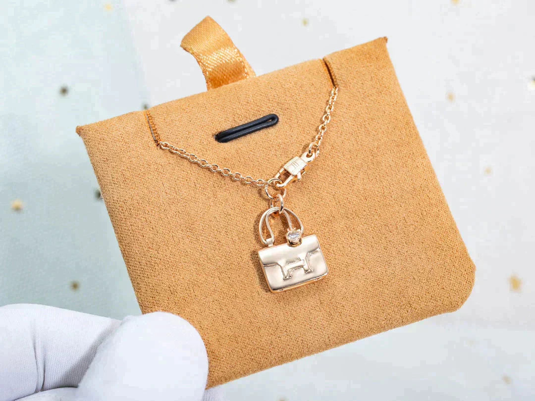 [Solara Jewelry]AMULETTE PEDANT ROSE GOLD NECKLACE