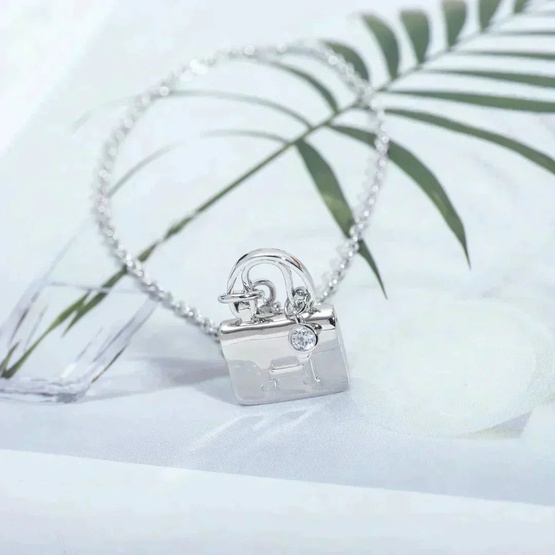 [Solara Jewelry]AMULETTE PEDANT SILVER NECKLACE