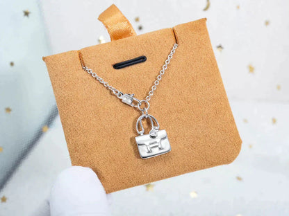 [Solara Jewelry]AMULETTE PEDANT SILVER NECKLACE