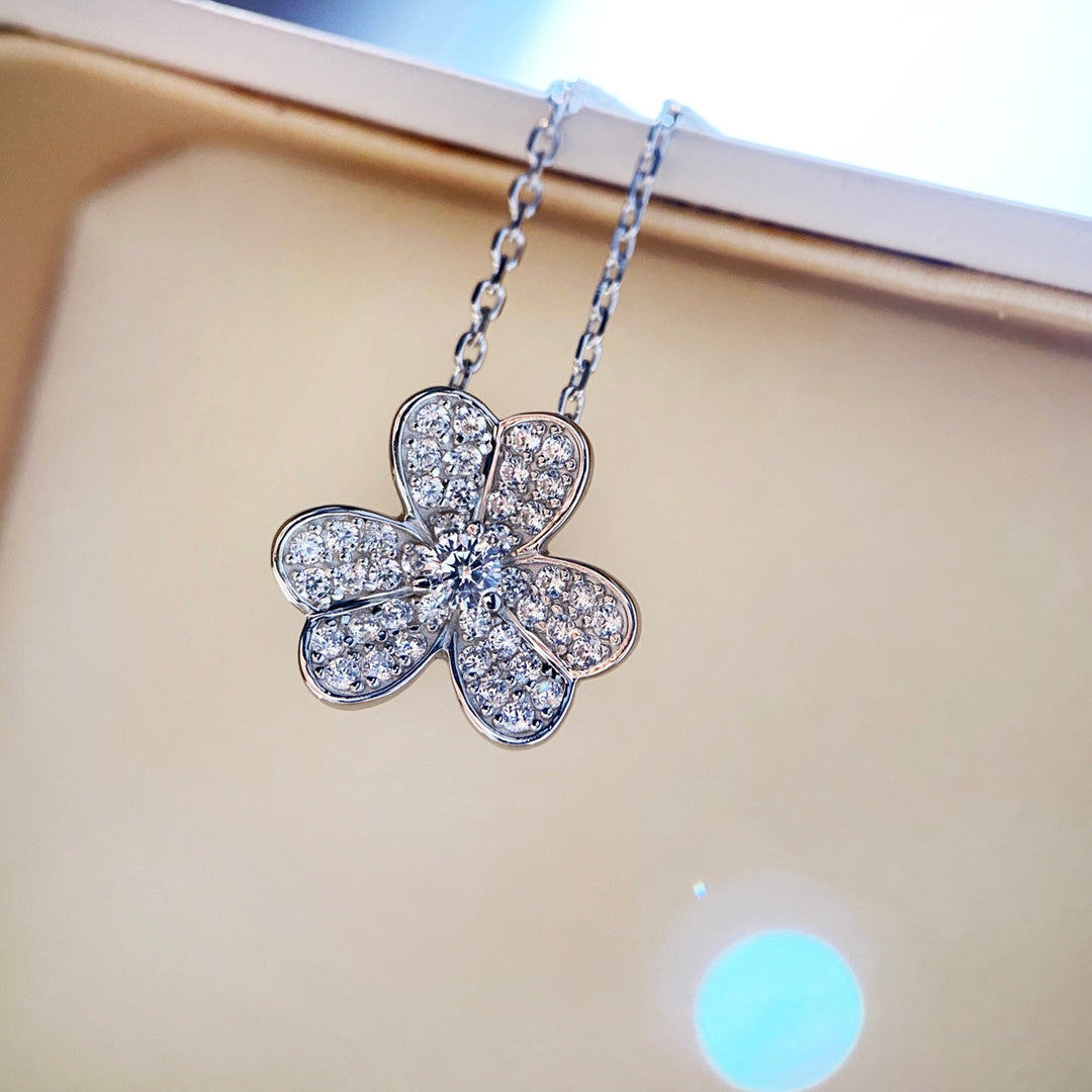 [Solara Jewelry]CLOVER DIAMOND NECKLACE SILVER