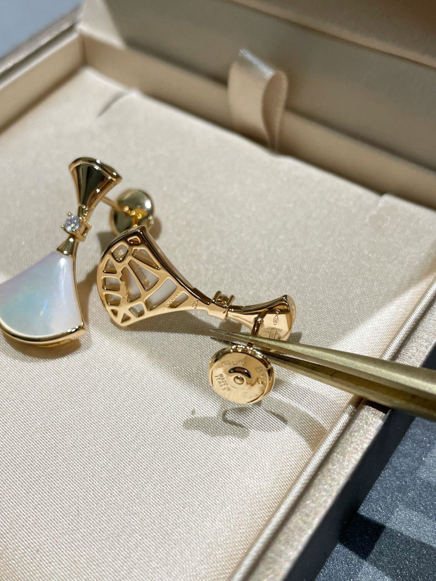 [Solara Jewelry]DREAM MOP 1 DIAMOND EARRINGS