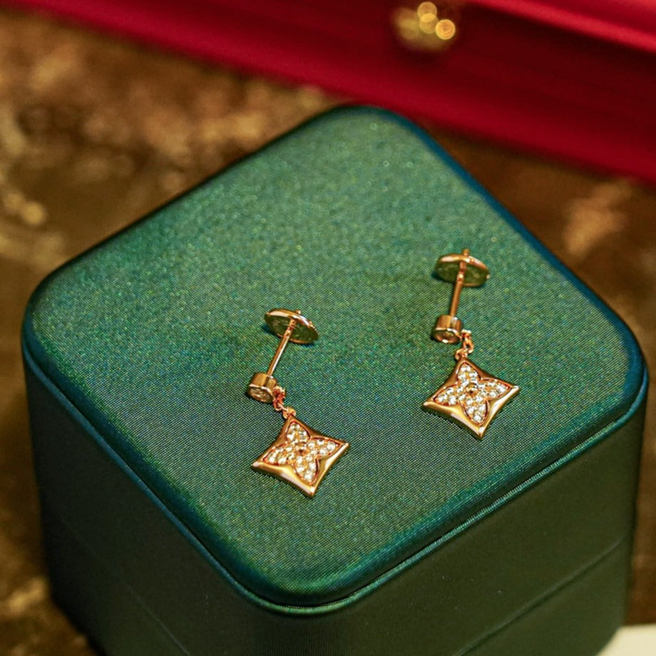 [Solara Jewelry]STAR DIAMONDS EARRINGS GOLD