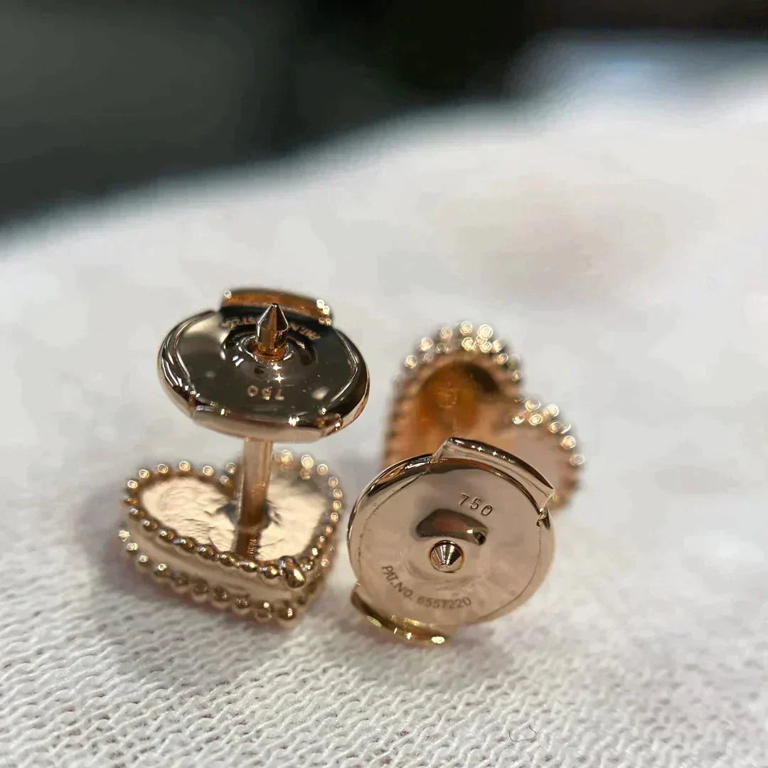 [Solara Jewelry]HEART CARNELIAN STUD EARRINGS