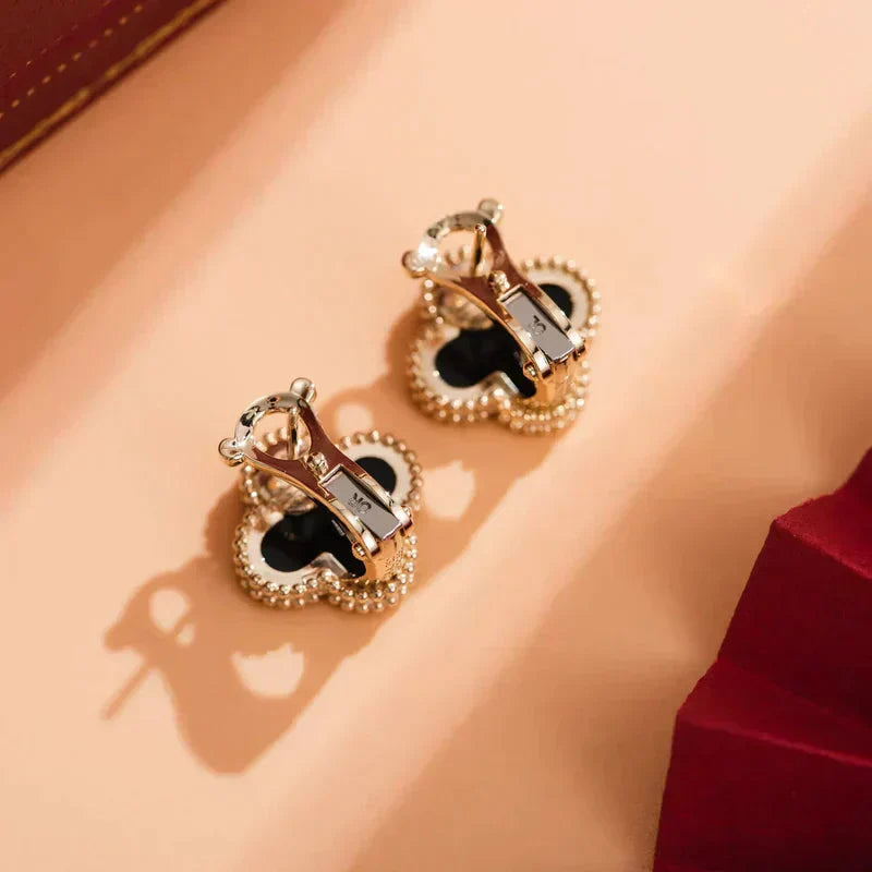 [Solara Jewelry]CLOVER MEDIUM 1 MOTIFS  ONYX STUD EARRINGS
