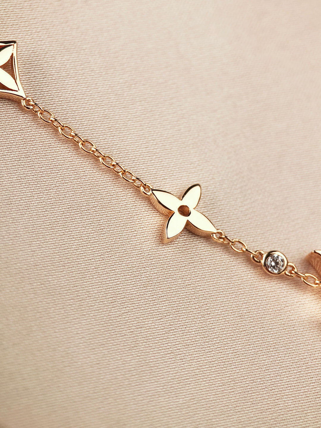 [Solara Jewelry]STAR AND SUN 7 MOTIFS GOLD BRACELET