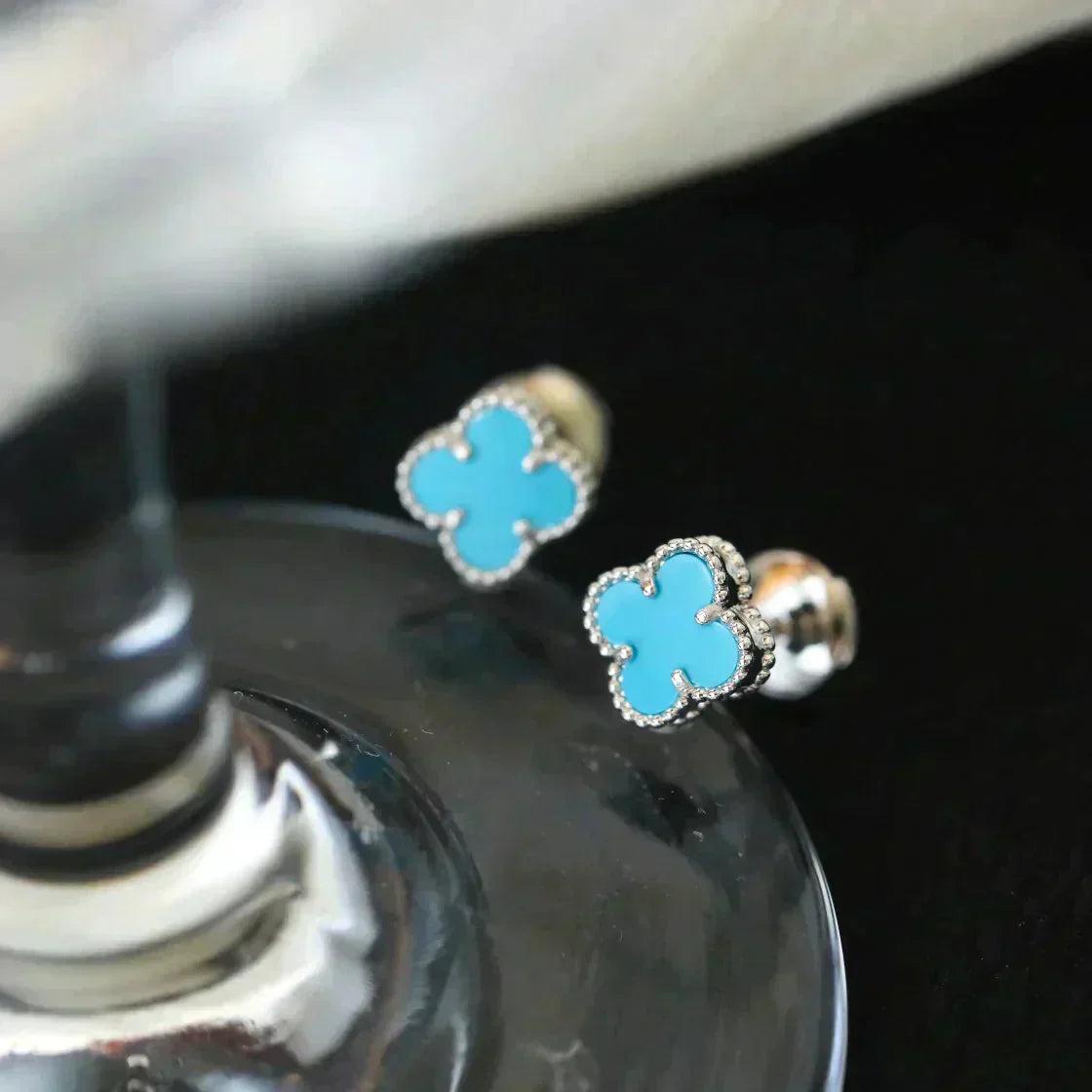 [Solara Jewelry]CLOVER MINI 9.5MM ONYX STUD EARRINGS SILVER