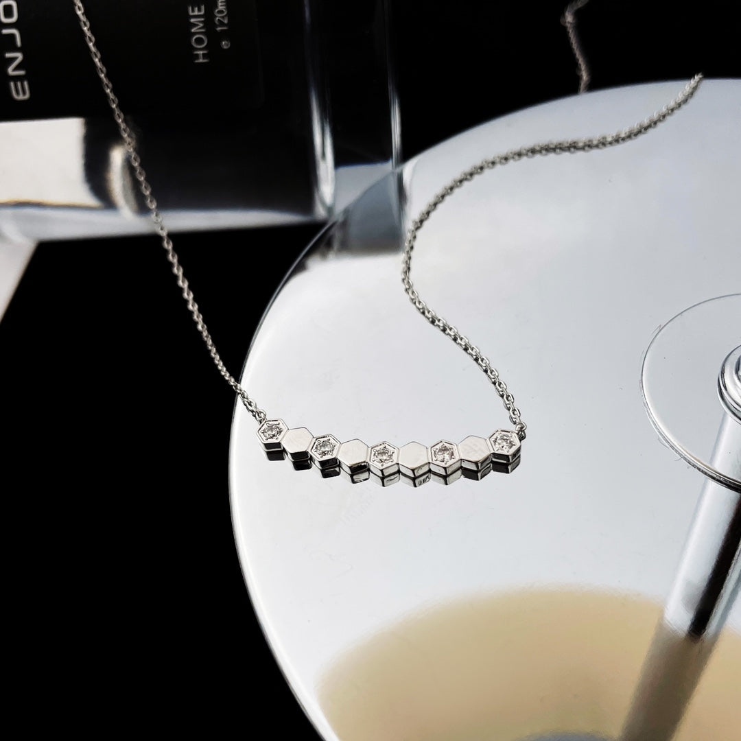 [Solara Jewelry]BEE MY LOVE DIAMOND NECKLACE