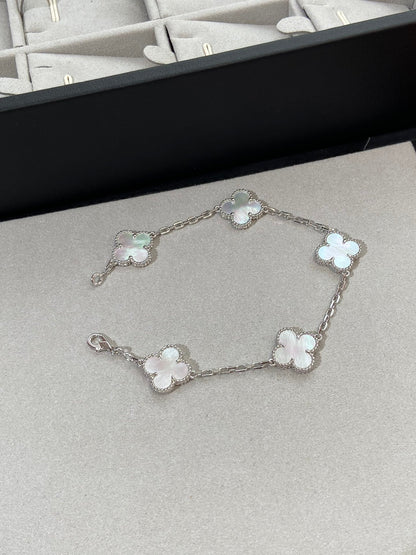 [Solara Jewelry]CLOVER SILVER MOP 5 MOTIF BRACELET