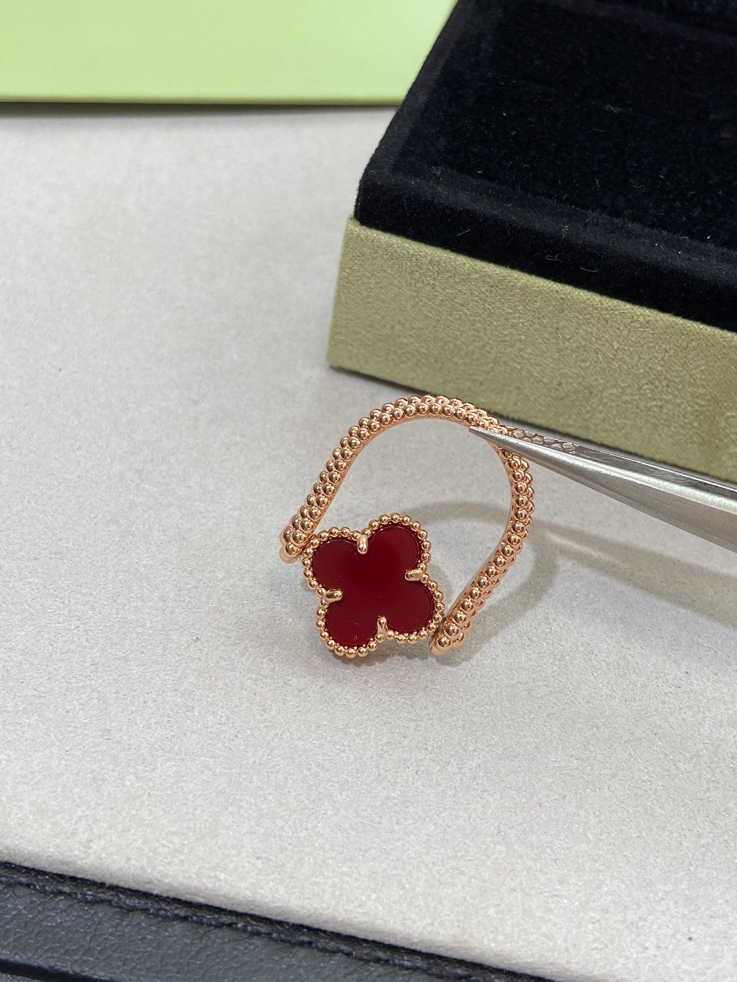 [Solara Jewelry]CLOVER RIVERSIBLE ROSE GOLD RING