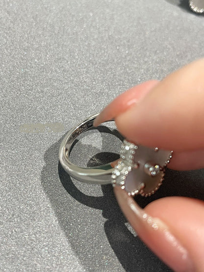 [Solara Jewelry]CLOVER SILVER MOP DIAMOND RING