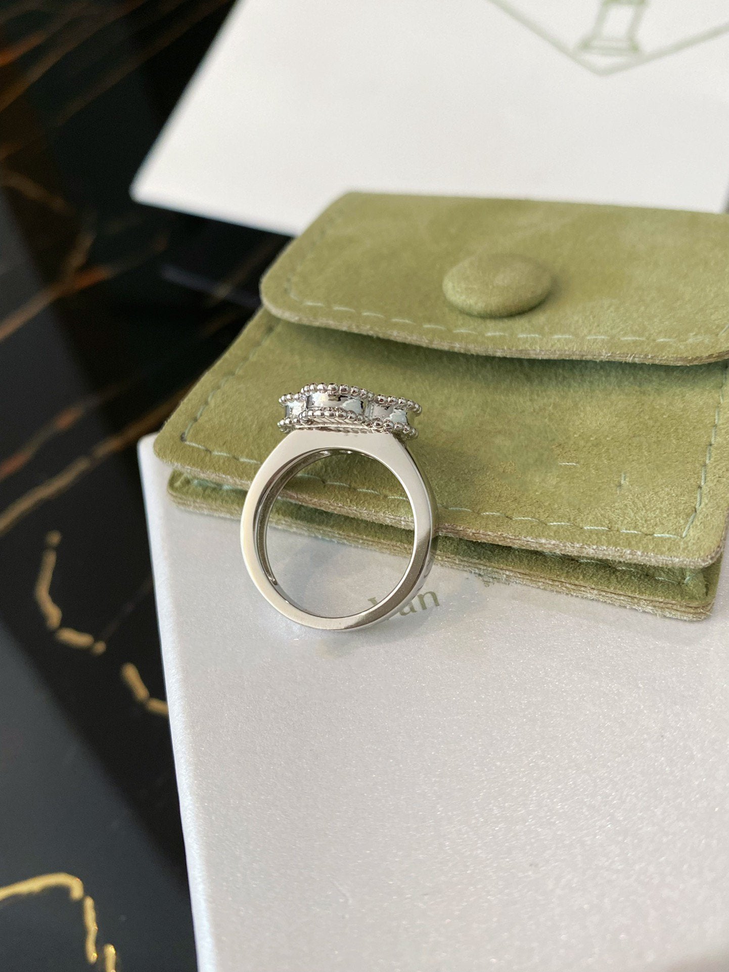 [Solara Jewelry]CLOVER SILVER RING