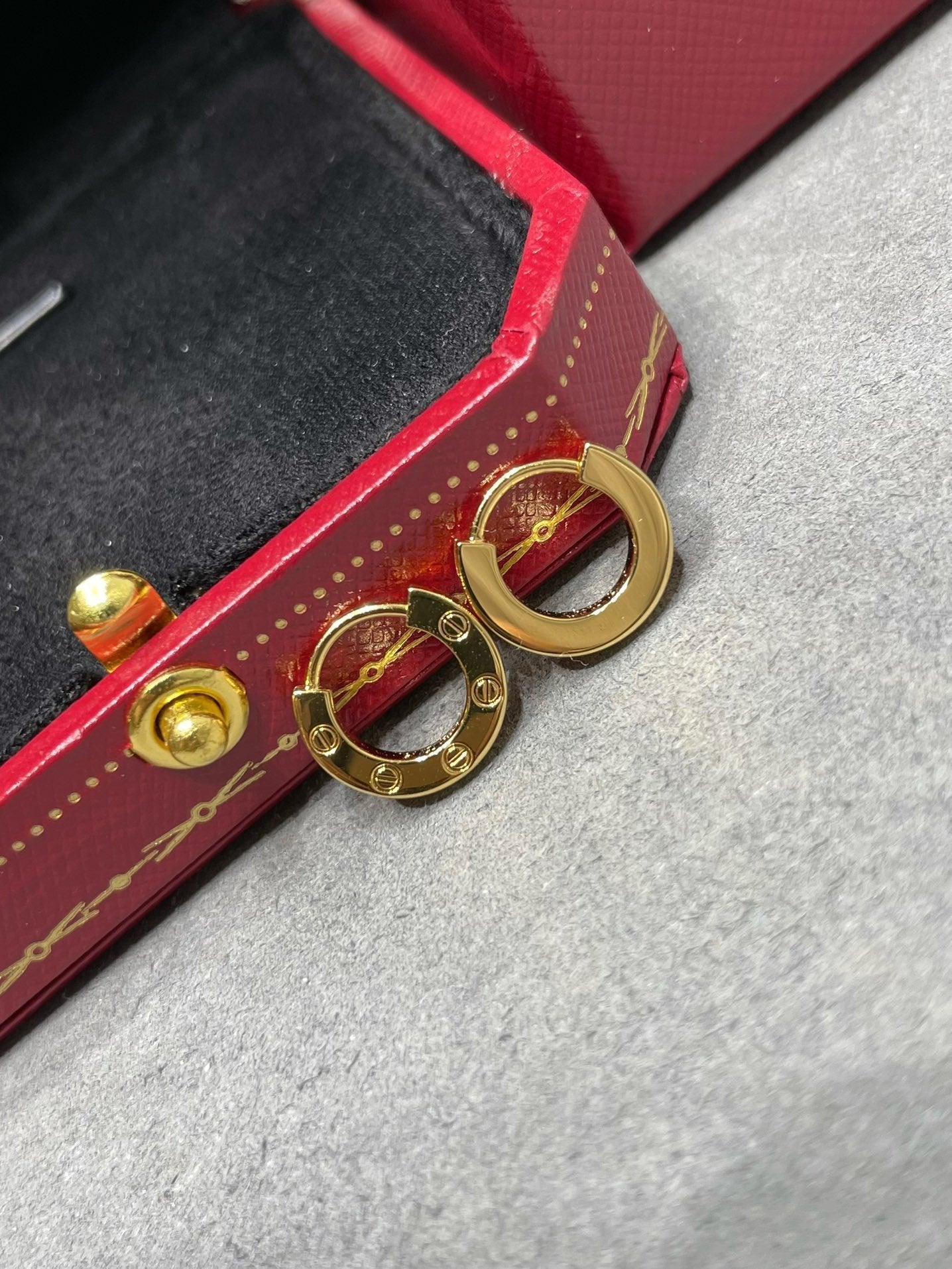[Solara Jewelry]LOVE MINI EARRINGS
