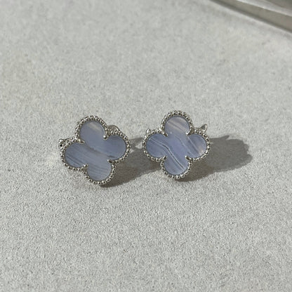 [Solara Jewelry]CLOVER CHALCEDONY SILVER STUD EARRINGS