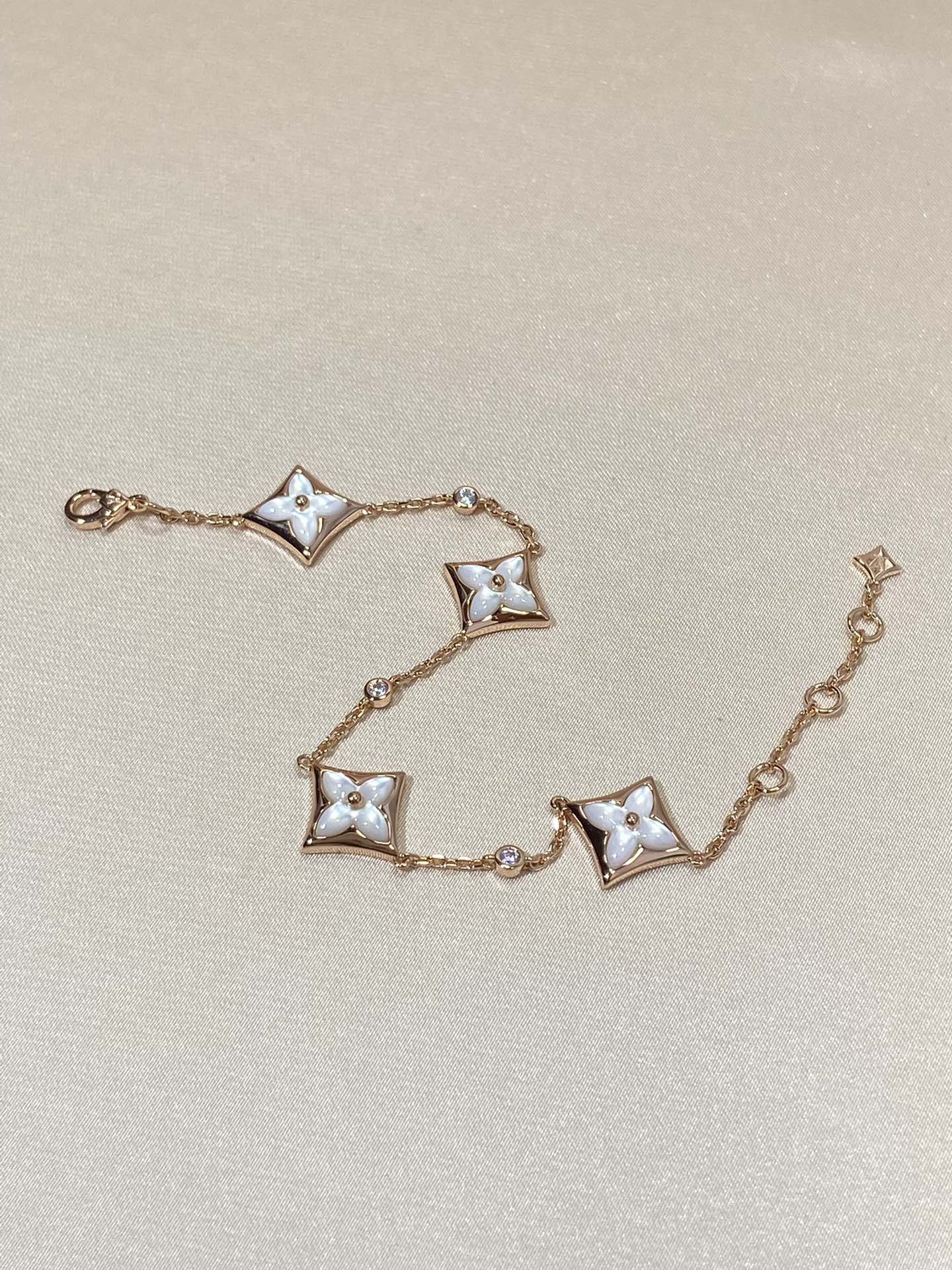 [Solara Jewelry]STAR 4 MOTIF MOP DIAMOND PINK GOLD BRACELET