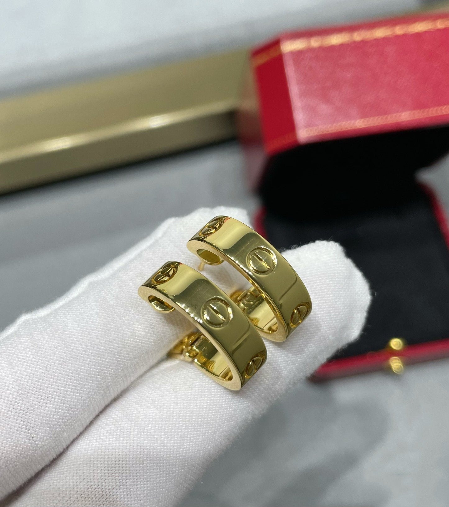 [Solara Jewelry]LOVE 5.5MM EARRINGS
