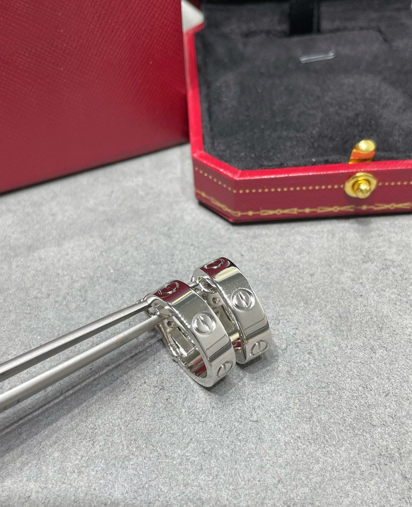 [Solara Jewelry]LOVE 5.5MM EARRINGS