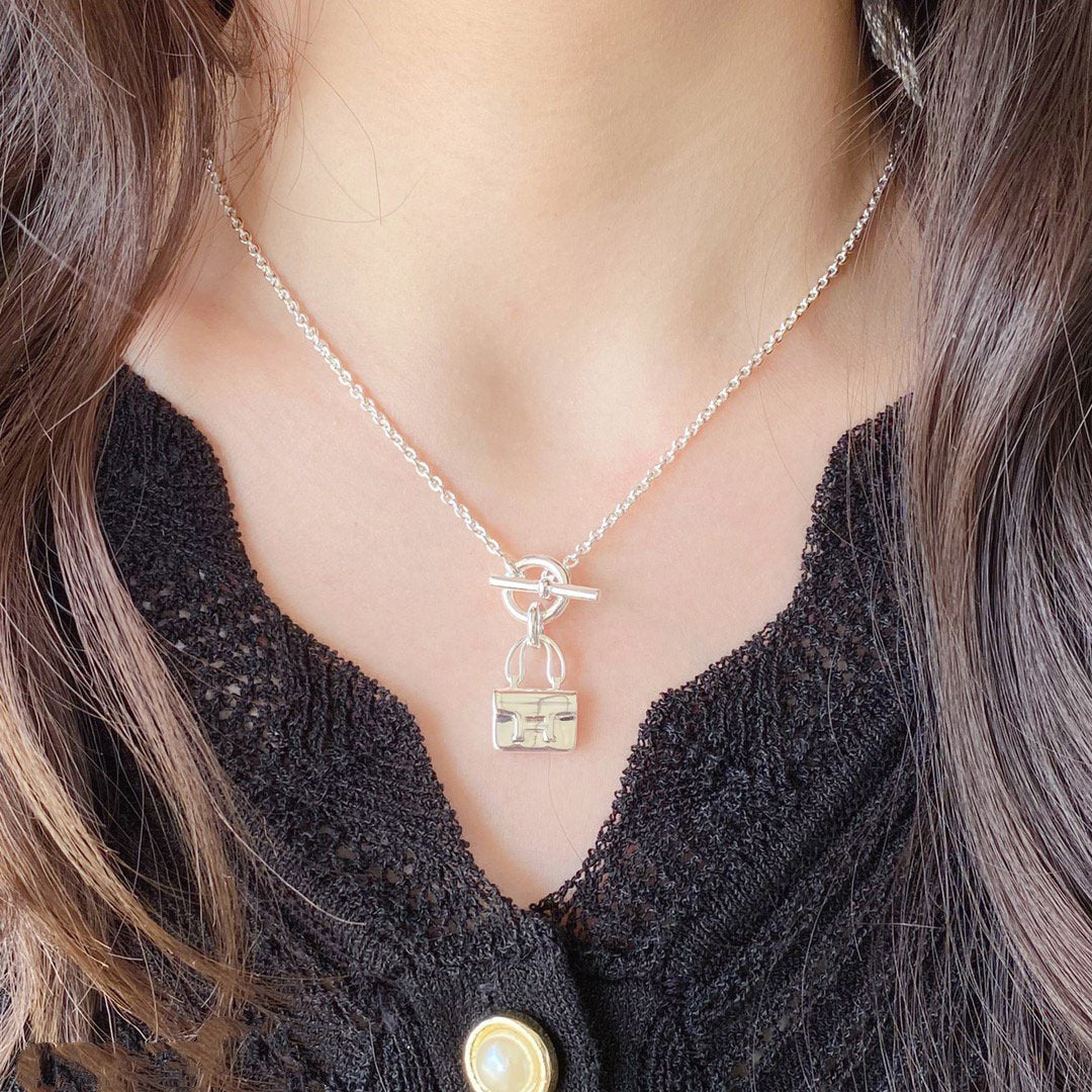 [Solara Jewelry]CONSTANCE PEDANT SILVER NECKLACE