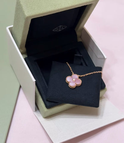 [Solara Jewelry]2025 CHRISTMAS CLOVER 15MM DIAMOND RHODONITE NECKLACE