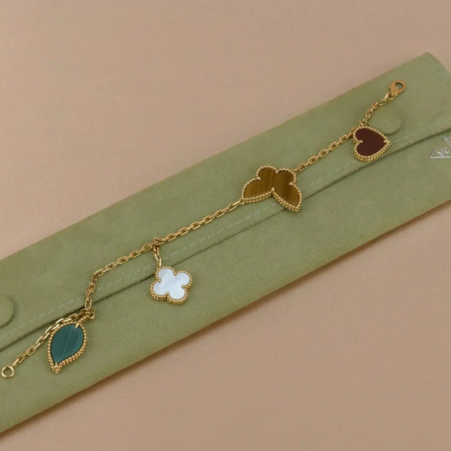 [Solara Jewelry]LUCKY SPRING 5 MOTIF GOLD BRACELET