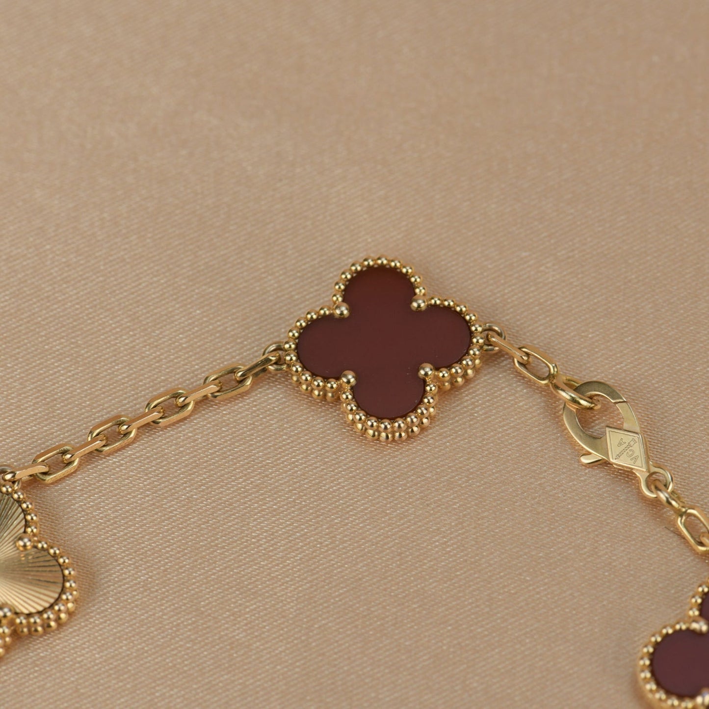 [Solara Jewelry]CLOVER  5 MOTIFS CARNELIAN GOLD BRACELET