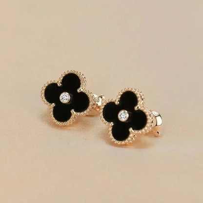 [Solara Jewelry]CLOVER MEDIUM 1 MOTIFS ONYX DIAMOND EARRINGS
