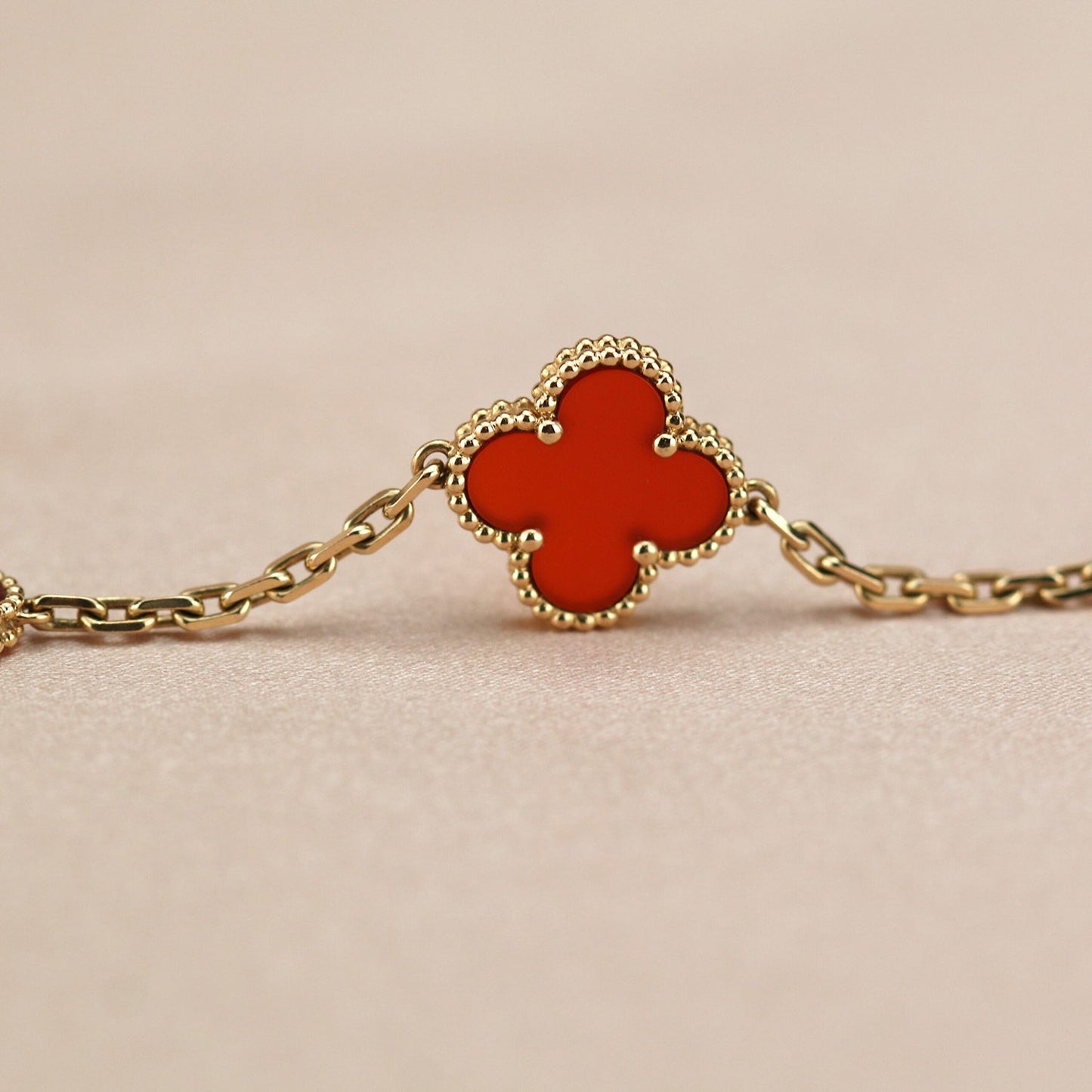 [Solara Jewelry]CLOVER 5 MOTIFS RED AGATE  BRACELET