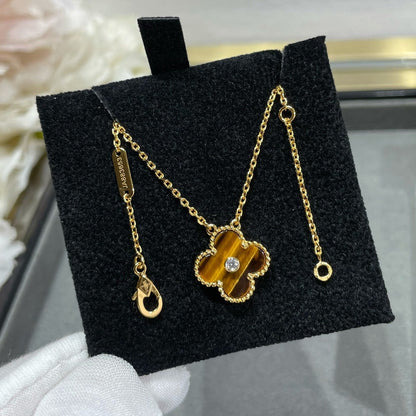 [Solara Jewelry]CLOVER 15MM DIAMOND AND YELLOW TIGER'S EYE AGATE necklace