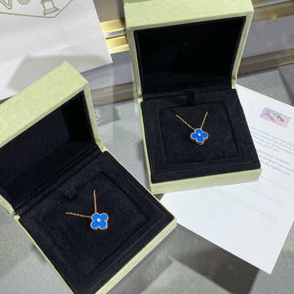 [Solara Jewelry]CLOVER 15MM DIAMOND AND BLUE AGATE NECKLACE
