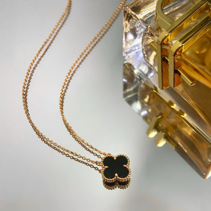 [Solara Jewelry]CLOVER 15MM BLACK ONYX SINGLE FLOWER NECKLACE