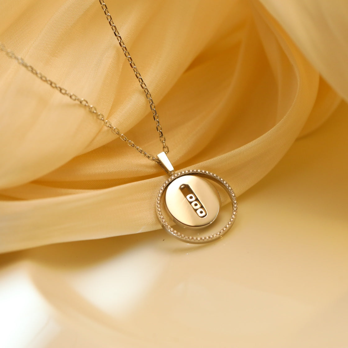 [Solara jewelry]LUCKY MOVE MM SILVER DIAMOND NECKLACE